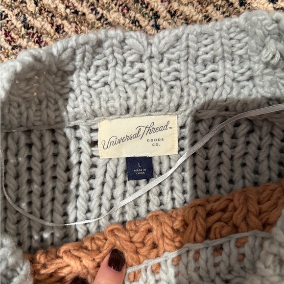 Universal Thread Multicolor Crew Neck Sweater - Picture 9 of 11